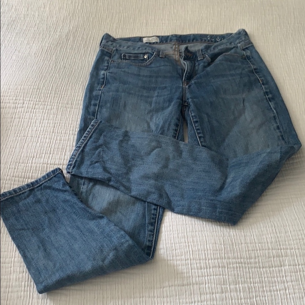 Gap “sexy boyfriend” jean